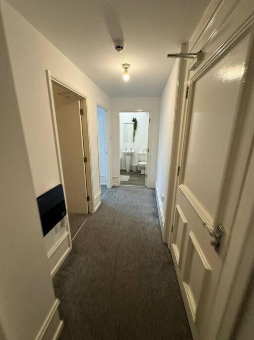 City Center Gem- Flat For 6 In Sheffield Gs404 Eksteriør billede